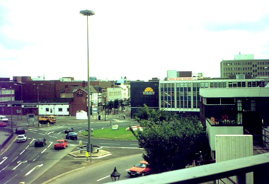 The Roads: Old North Bridge Roundabout